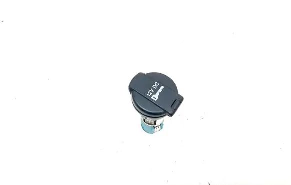 Chrysler Town u0026 Country V 12 V Socket (rear) 