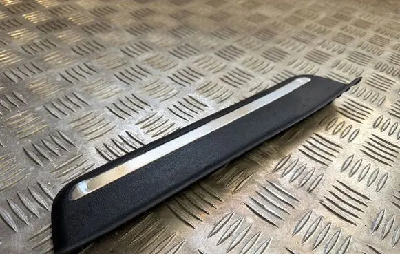 KIA EV6 Rear sill trim cover 85887CV500