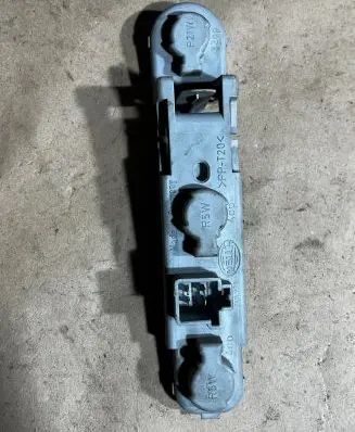 Volvo S80 Tail light bulb cover holder 149978