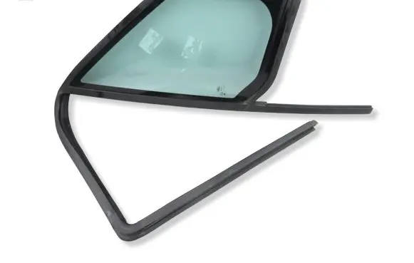 Ford Connect Front triangle window/glass 