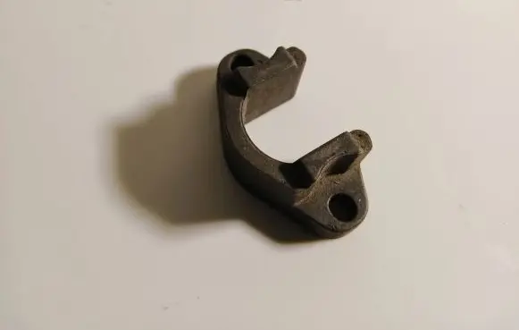 BMW X5 E53 Fuel Injector clamp holder