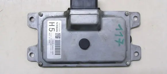 Nissan Juke I F15 Gearbox control unit/module EMU10040N