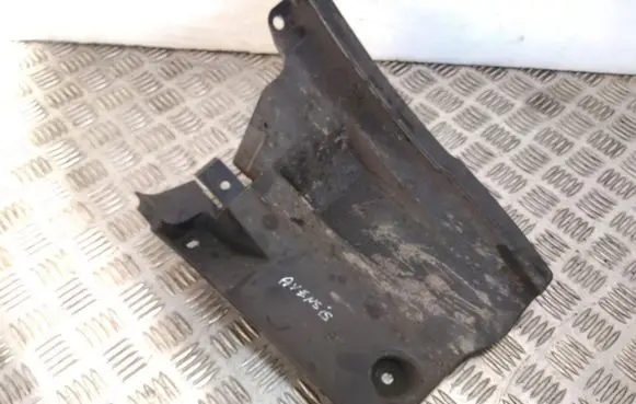 Toyota Avensis T270 Other under body part 5259205020