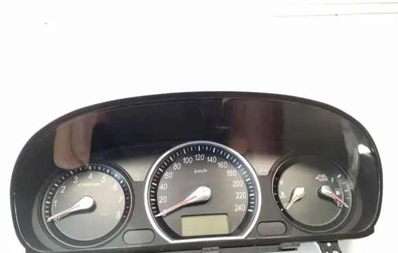 Hyundai Sonata Speedometer (instrument cluster) 940033K704