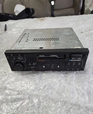 Opel Corsa D Radio/CD/DVD/GPS head unit 7642852521 90381123 GM0202S8630972