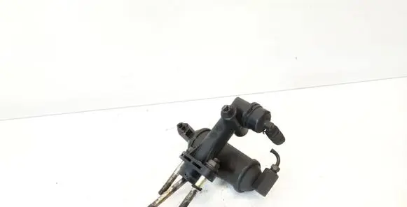KIA Sorento Clutch master cylinder