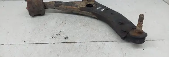 Volvo V50 Front lower control arm/wishbone