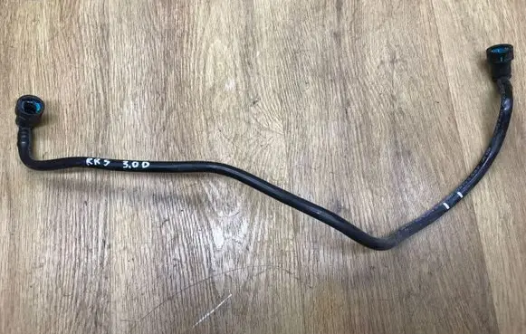 Land Rover Range Rover Sport L494 Engine coolant pipe/hose CPLA9P924CB
