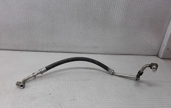 Mitsubishi Grandis Air conditioning (A/C) pipe/hose