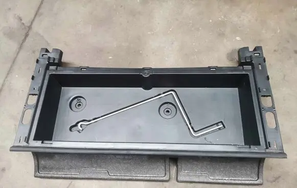 Toyota Avensis T270 Glove box set TOYOTA6499105030