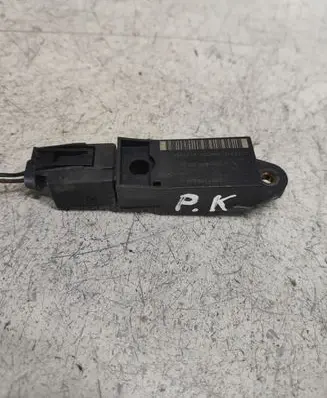 Mercedes-Benz E W211 Airbag deployment crash/impact sensor A0028202726