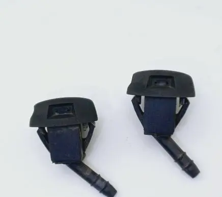 Alfa Romeo 147 Windshield washer spray nozzle 