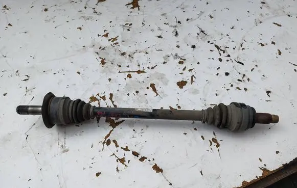 BMW 5 GT F07 Rear driveshaft 7566067