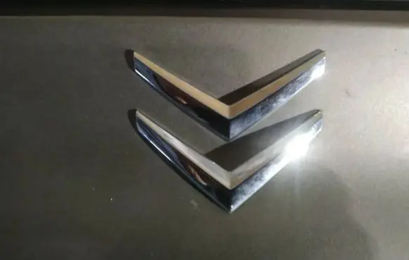 Citroen C5 Manufacturer badge logo/emblem 