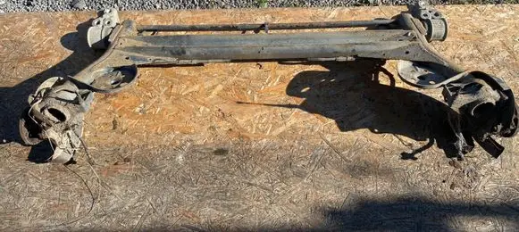 Skoda Superb B5 (3U) Rear axle beam 