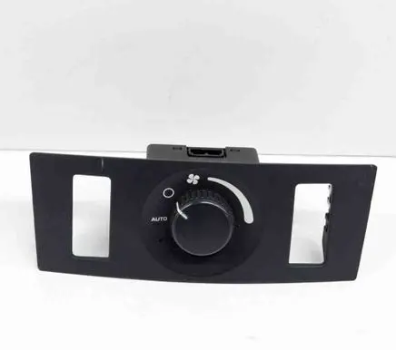 Interior fan control switch