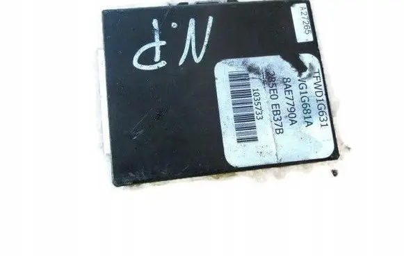 Nissan Pathfinder R51 Door central lock control unit/module 