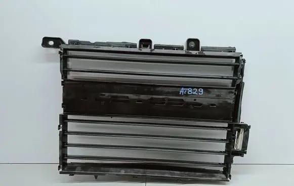 Opel Corsa F Intercooler air guide/duct channel 1138316 AT829 5877R1001A