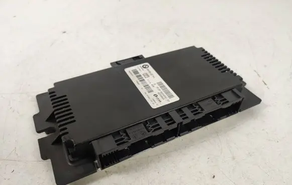 BMW 3 E90 E91 Light module LCM 9204540 9204543 5323398S7