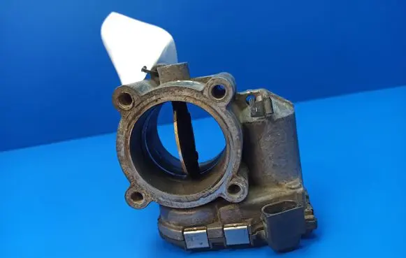 Mercedes-Benz CLS C219 Electric throttle body valve A6420900070 DK0034 0281002678