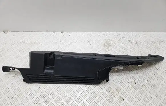 Skoda Superb B8 (3V) Parcel shelf load cover mount bracket 3V9867761A