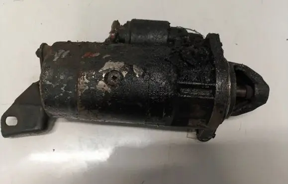 Chrysler Voyager Starter motor 0001218175