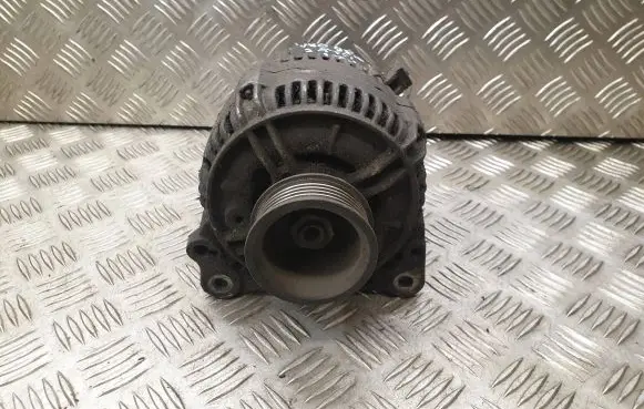Volvo S70 V70 V70 XC Generator/alternator 9447866 0123515023