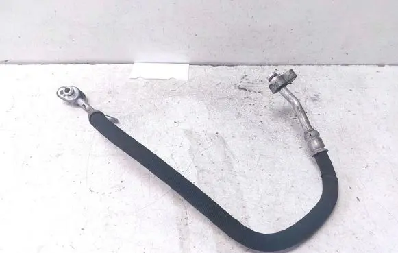 Audi A4 S4 B9 Air conditioning (A/C) pipe/hose 8W0816721B