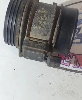 Suzuki Grand Vitara II Mass air flow meter 8200327690 8200280065 5WK97005