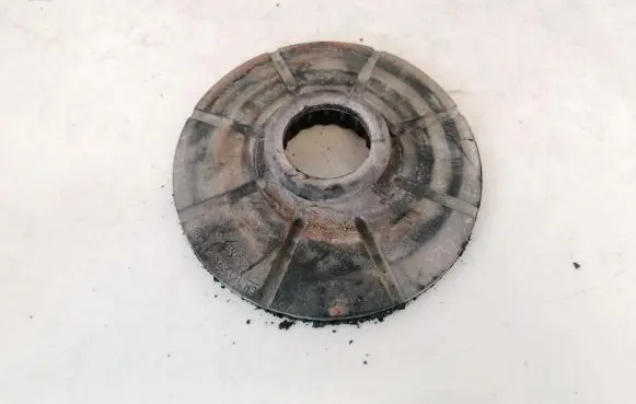 Opel Astra H Front coil spring rubber mount 9053849696 90538496-96
