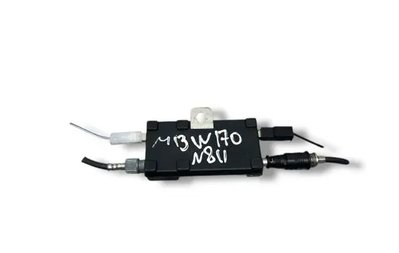 Mercedes-Benz SLK R170 Aerial antenna amplifier 1708200089 823252001