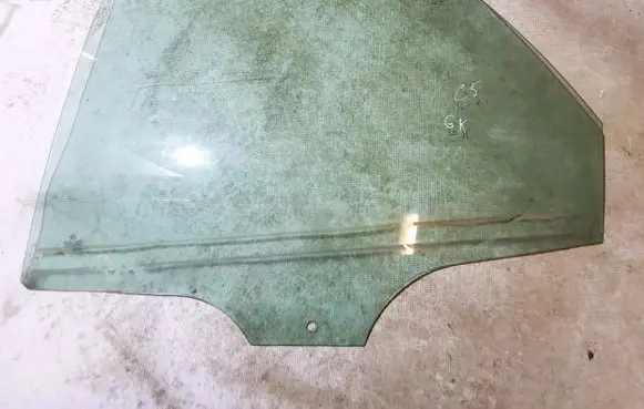 Citroen C5 Rear door window glass