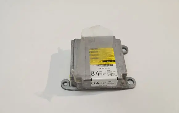 Toyota Avensis T250 Airbag control unit/module 8917005120