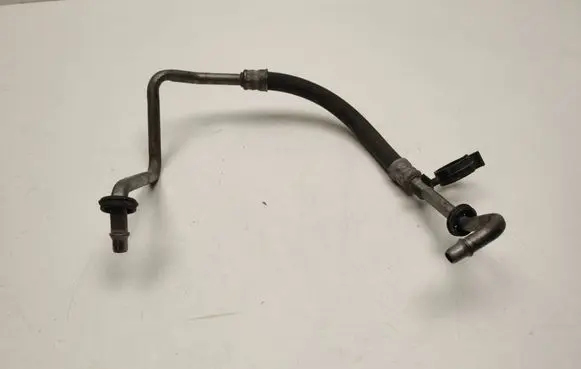 Mercedes-Benz C W204 Engine coolant pipe/hose A2045200050