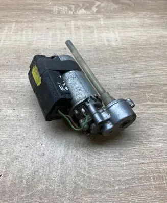 BMW X5 E53 Steering column adjust motor 6903946