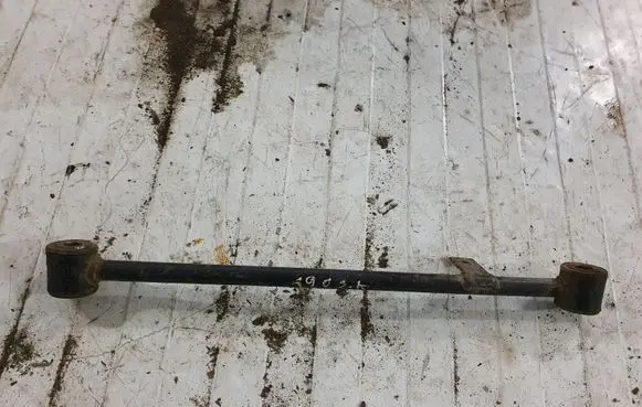 Nissan X-Trail T30 Rear upper control arm/wishbone NOCODE