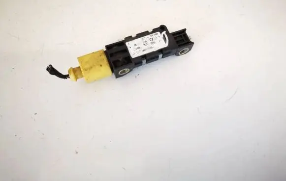 Audi A6 S6 C5 4B Airbag deployment crash/impact sensor 4b0959643c