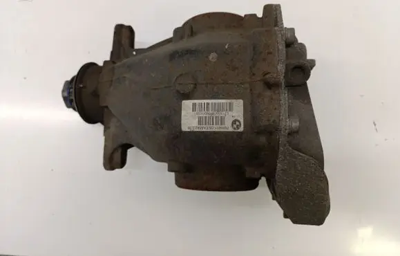 BMW 2 F22 F23 Rear differential 7599411