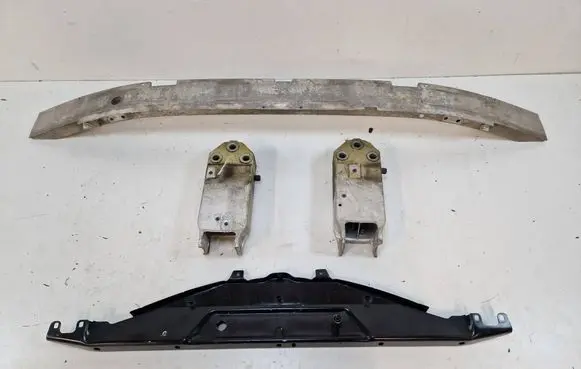 BMW 5 F10 F11 Radiator support slam panel 511647200689