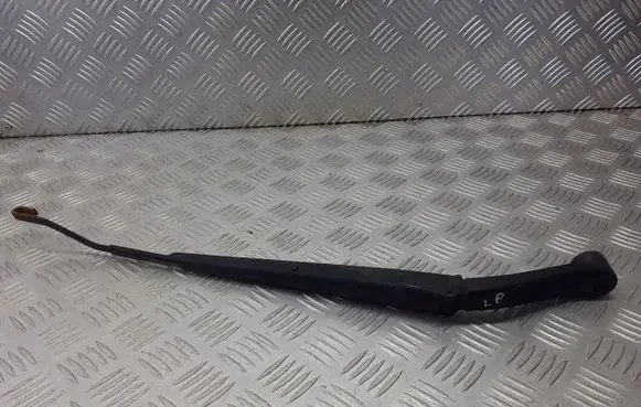 Mazda 3 II Front wiper blade arm