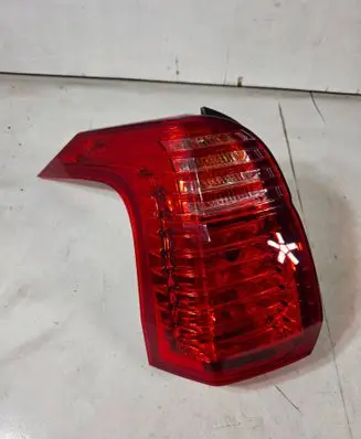 Peugeot 5008 Rear/tail lights 9672666580