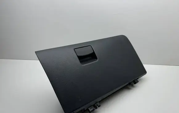 Subaru Forester SJ Glove box lid/cover 