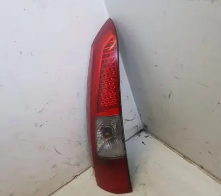 Volvo V70 Rear/tail lights