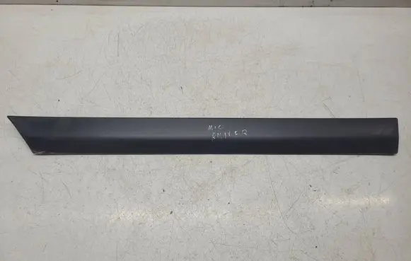 Mitsubishi Space Runner Rear door trim (molding) MB634906