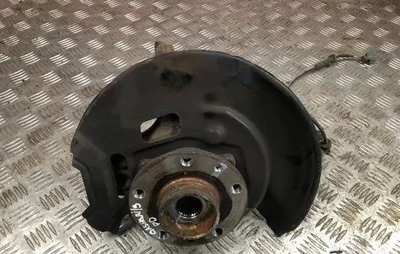 Nissan Qashqai Front wheel hub