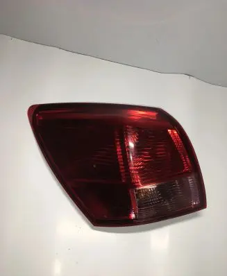 Nissan Qashqai Rear/tail lights 26555JD000 89071061 89070311