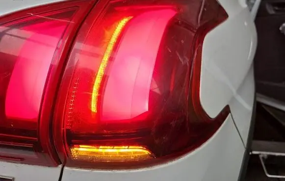 Peugeot 2008 I Rear/tail lights 98267303803 IMPRK1601105