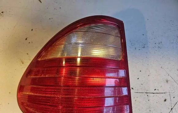 Mercedes-Benz E W210 Rear/tail lights A2108204764