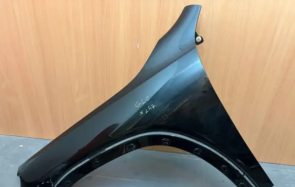 Mercedes-Benz GLB x247 Fender A2478810101 6244A