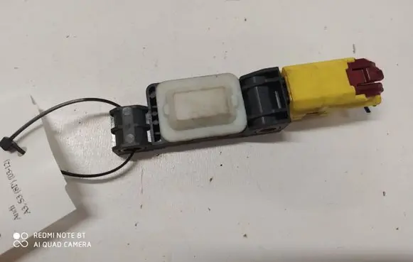 Audi A3 S3 8P Airbag deployment crash/impact sensor 4B0959643D
